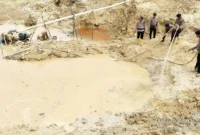 Longsor Tambang Tewaskan Delapan Pekerja( Poto : TRIBUNJAMBI.COM ).
