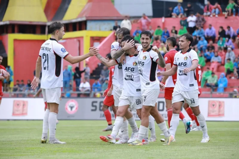 Persik Kediri akan menghadapi Persija Jakarta pada laga kandang terakhir Super League 2025-2026 di Stadion Brawijaya.( Poto : babelinsight ).