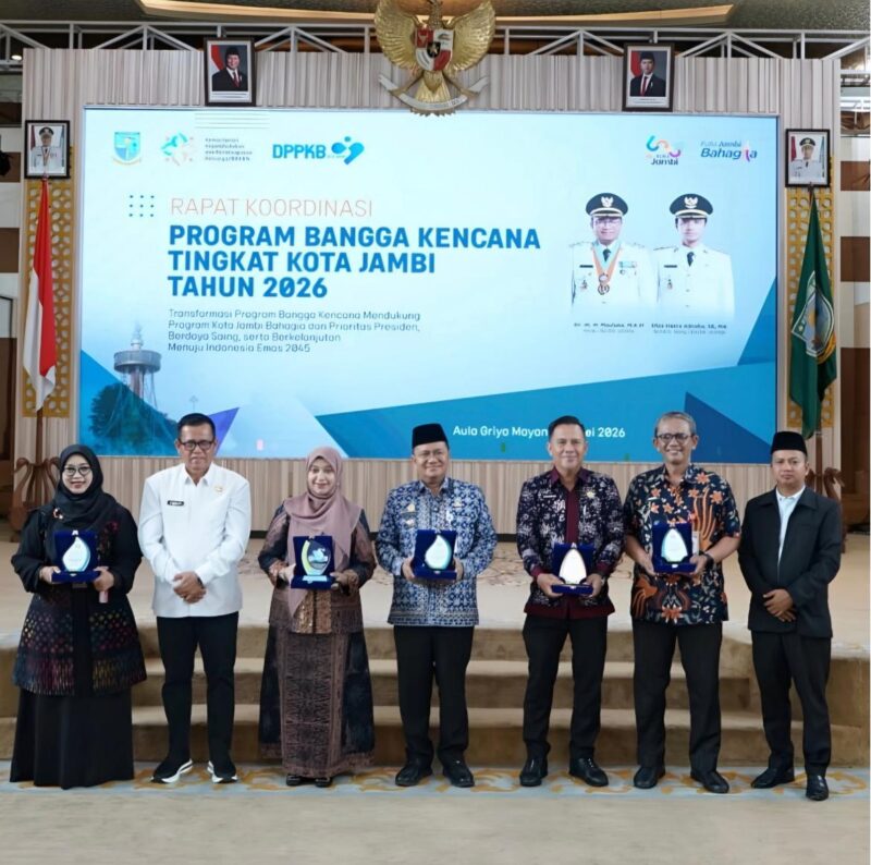 Perumda Air Minum Tirta Mayang Kota Jambi dan Institut Agama Islam Muhammad Azim (IAIMA) Jambi melalui penandatanganan MoU di Aula Griya Mayang, Kamis (21/05/2026).( Poto : JAMBIlink).