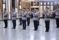 Kapolri Jenderal Listyo Sigit Prabowo memimpin sertijab pati Polri. Komjen R Z Panca Putra resmi menjabat Kalemdiklat Polri bersama rotasi sejumlah Kapolda.( Poto : detiknews ).
