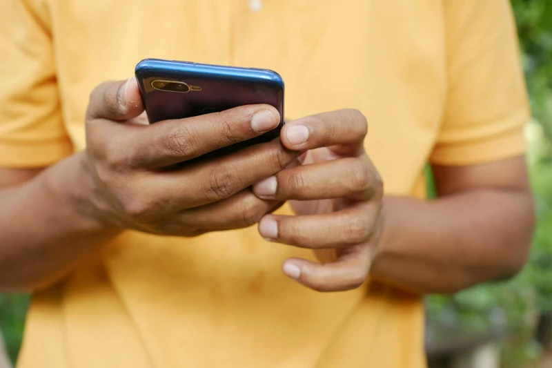 Foto: Nokia G42 5G Resmi Meluncur, HP 5G Terbaru yang Bisa Diperbaiki Sendiri Tanpa Ribet. (Illustration by Pexels)