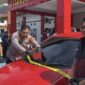 Polisi menangkap lima debt collector di Pangkalpinang yang diduga melakukan penarikan kendaraan secara ilegal tanpa prosedur resmi.( Poto : detikcom ).