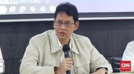 Menkeu Purbaya mengungkap beda kekuatan ekonomi Indonesia tahun ini dengan 1998 di tengah pelemahan nilai tukar rupiah yang menembus Rp17.700 per dolar AS. (Foto: CNN Indonesia/Endrapta Ibrahim Pramudhiaz).
