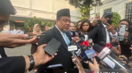 Said Iqbal menjawab pertanyaan wartawan di Kompleks Istana Kepresidenan, Jakarta, Senin (8/6/2026). Poto : ANTARA 