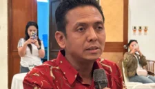 Wakil Ketua LPSK Wawan Fahrudin dalam media gathering di Bandung, Jawa Barat, Selasa (4/11/2025) malam.( poto : ANTARA )