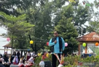 Kepala Biro Komunikasi dan Hubungan Masyarakat (BKHM) Kemendikdasmen Yudhistira.( poto : ANTARA )