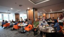 Jurusan Ilmu Sosial dan Ilmu Politik Fakultas Hukum Universitas Jambi Universitas Jambi menggelar diskusi publik fintech digital.( poto : jamberita.com )