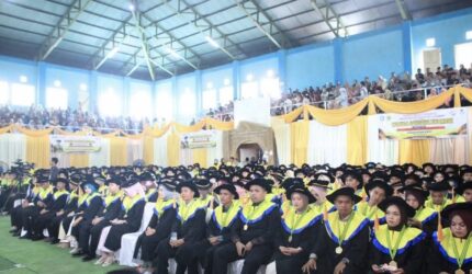STIE Sakti Alam Kerinci Wisuda 313 Sarjana Ekonomi Angkatan XXII di Sungai Penuh