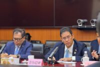 Menteri Keuangan Purbaya Yudhi Sadewa dalam pertemuan bilateral dengan Menteri Keuangan Republik Rakyat Tiongkok (RRT), Lan Fo’an, di Beijing pada Rabu (17/6/2026).( poto : kompas.com )