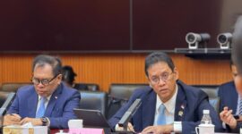 Menteri Keuangan Purbaya Yudhi Sadewa dalam pertemuan bilateral dengan Menteri Keuangan Republik Rakyat Tiongkok (RRT), Lan Fo’an, di Beijing pada Rabu (17/6/2026).( poto : kompas.com )