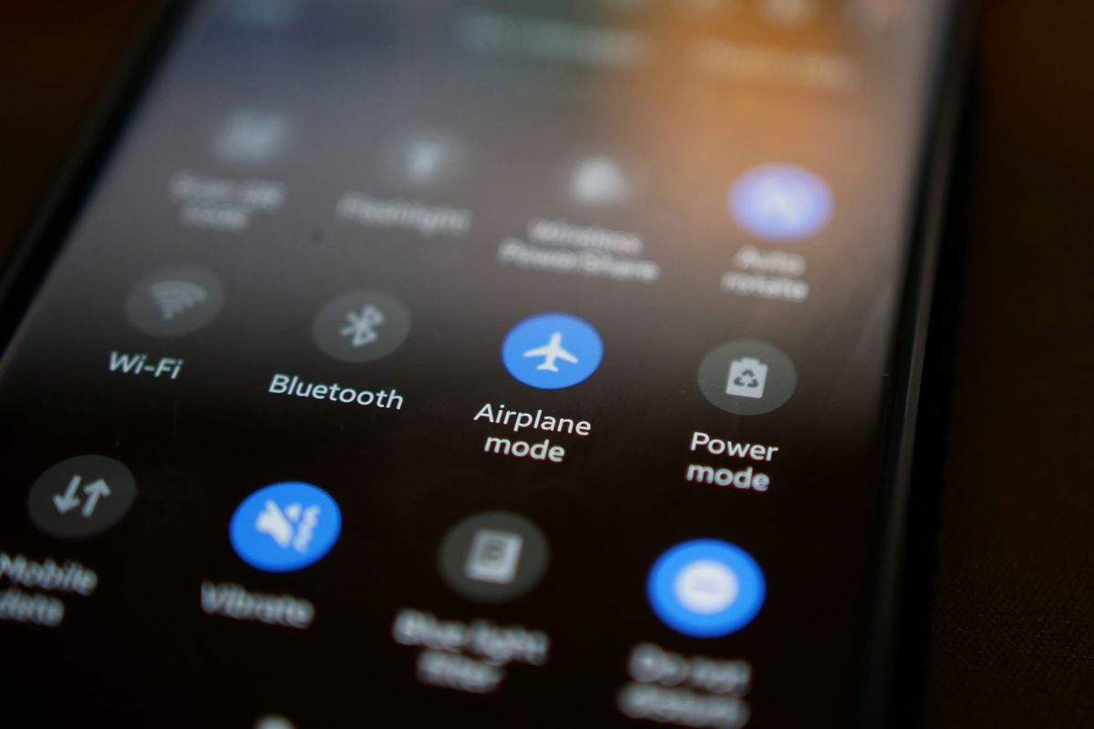 Ilustrasi Airplane Mode atau mode pesawat di HP.(unsplash)