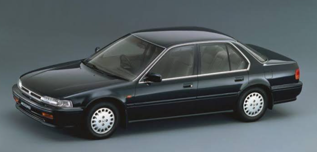 4 Rekomendasi Mobil Sedan Under 50 Jutaan, Punya Desain Timeless, Sparepart Murah, Bisa Lari Kencang-source: screenshot, motomobi news-radarcirebon.com