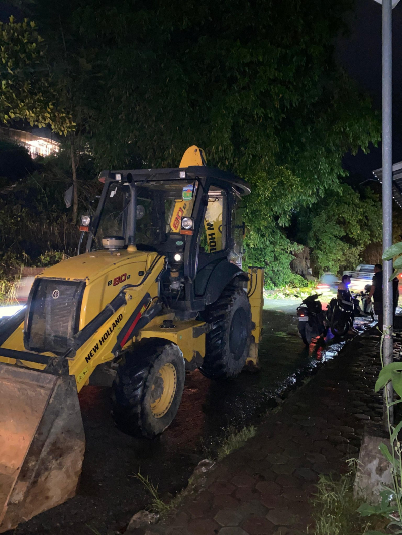 LONGSOR PELAYANG RAYA