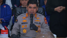 Kabid Humas Polda Jawa Barat Kombes Pol. Hendra Rochmawan saat memberikan keterangan di Kota Bandung, Jawa Barat, Selasa (23/6/2026).( poto : kabarin.com )