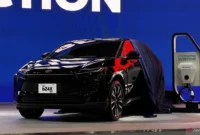 Arsip Foto - Mobil Toyota bZ4X dipamerkan dalam ajang GIIAS 2025 di ICE BSD City, Tangerang, Banten, Rabu (23/7/2025). ( poto : ANTARA)