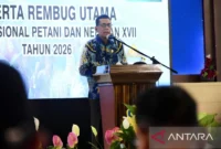 Ketua Umum KTNA Nasional Muhammad Yadi Sofyan Noor saat memberikan sambutan pada Rembug Utama KTNA tahun 2026, Jumat (19/6/2026). ( poto : ANTARA )