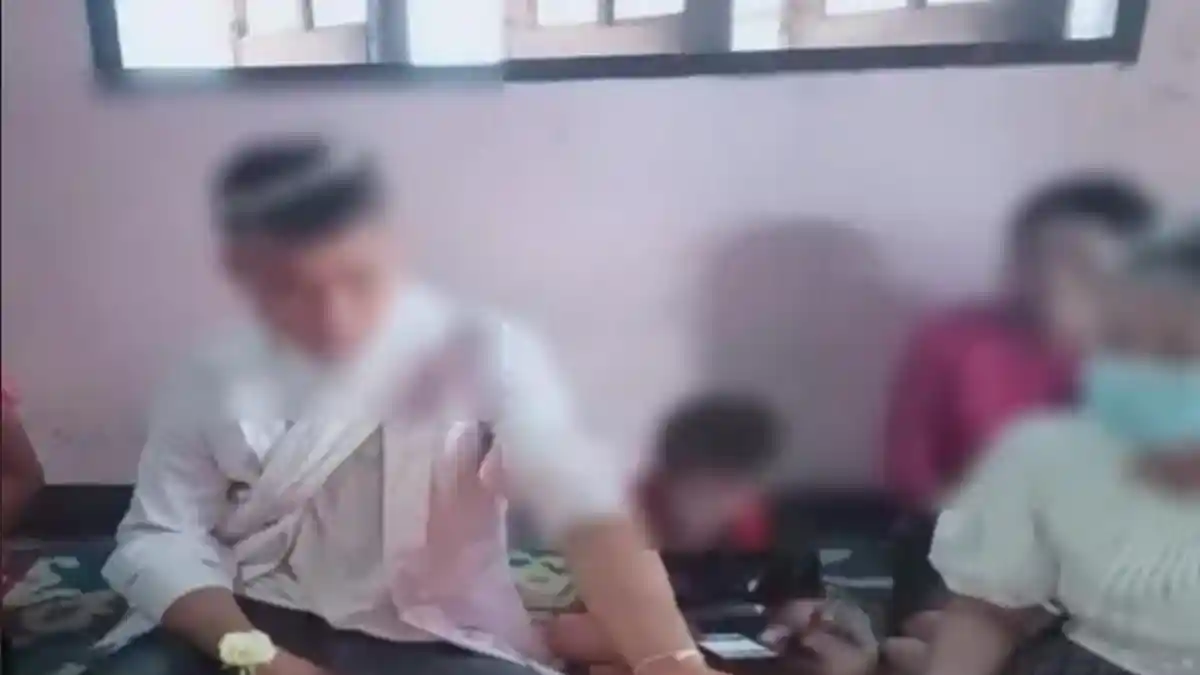 Suthichai (29), pria asal Thailand melaporkan istrinya ke polisi atas kasus penipuan dan pencurian.( poto : tribunmedan )