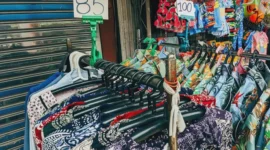 Foto: Harga Gas Naik dan Serbuan Produk China 2026, Bisnis Tekstil Kian Terdesak. (Illustration by Pexels)