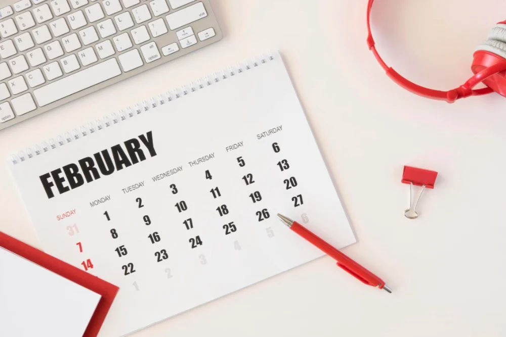 Ilustrasi kalender untuk cek jadwal libur dan cuti bersama. Dok Freepik