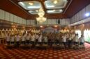 Anggota Ombudsman RI Nuzran Joher memberikan arahan saat Entry Meeting Penilaian Opini Ombudsman 2026 di Rumah Dinas Gubernur Jambi, dihadiri kepala daerah dan pimpinan instansi vertikal se-Provinsi Jambi.(poto: jambiprima.com).