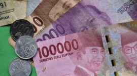 Ilustrasi rupiah, uang rupiah. Kenapa rupiah terus melemah. Nilai tukar rupiah. Penyebab nilai tukar rupiah melemah. Apa yang terjadi jika rupiah melemah. Kenapa rupiah melemah.(PIXABAY/DARNO BEGE)