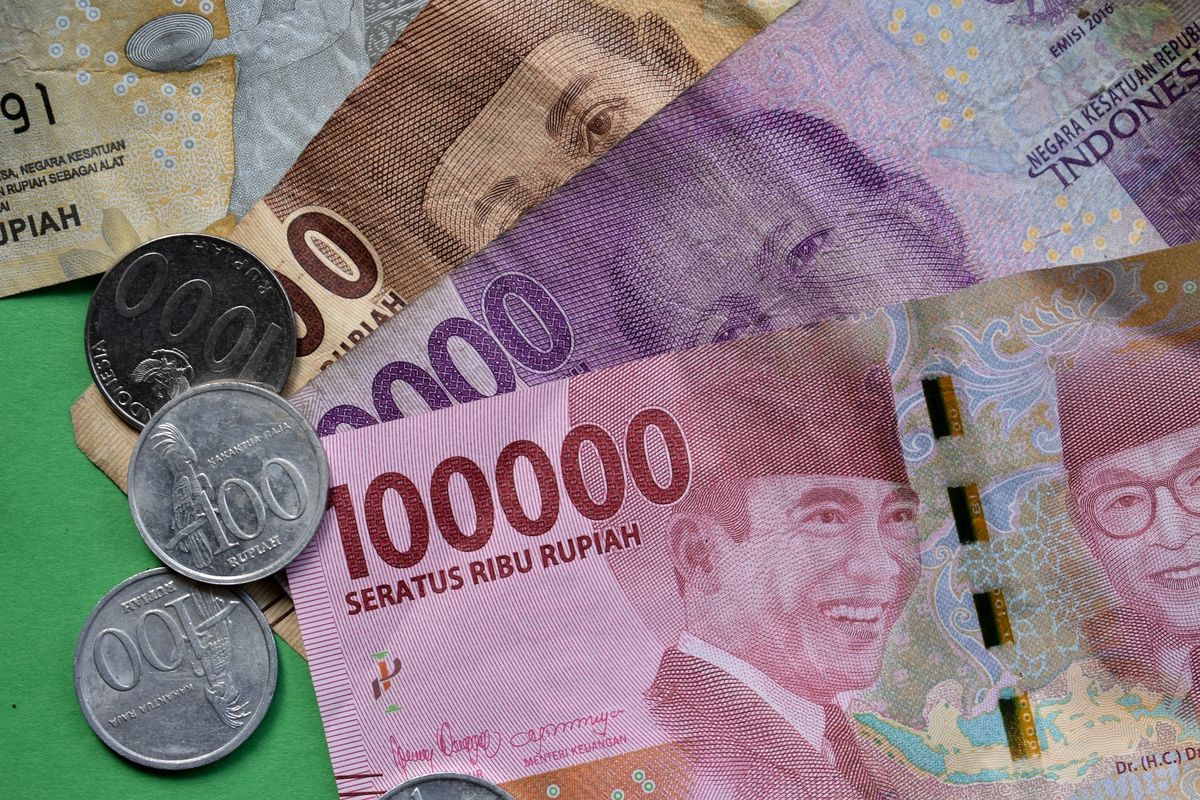 Ilustrasi rupiah, uang rupiah. Kenapa rupiah terus melemah. Nilai tukar rupiah. Penyebab nilai tukar rupiah melemah. Apa yang terjadi jika rupiah melemah. Kenapa rupiah melemah.(PIXABAY/DARNO BEGE)