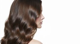 Ilustrasi rambut tebal dan sehat.