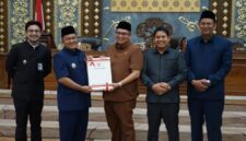 Pendapatan Kota Jambi Naik Rp23,4 Miliar, Maulana Sampaikan Rancangan APBD Perubahan 2026.(poto: jambiprima.com).