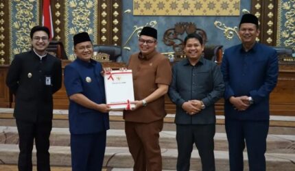 Pemkot Jambi mengusulkan kenaikan APBD 2026 menjadi Rp1,97 triliun untuk mempercepat pembangunan infrastruktur serta layanan publik.