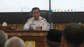 Gubernur Jambi Al Haris menegaskan ASN harus mematuhi kebijakan WFH agar efisiensi anggaran operasional pemerintah benar-benar tercapai, Kamis (23/7/2026).(poto: oegopost.id).