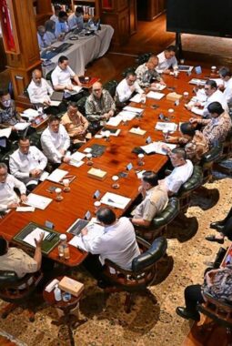 Prabowo Tetapkan Harga Khusus BBM Nelayan Rp15.000 per Liter
