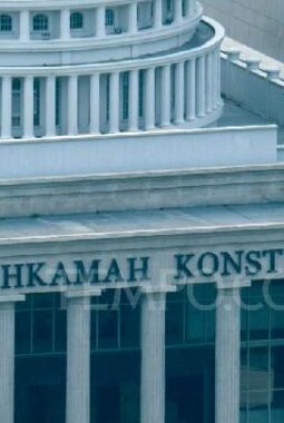 MK Batalkan Pasal Penghinaan Pemerintah di KUHP Baru