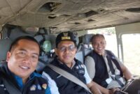 Gubernur NTB Lalu Muhamad Iqbal bersama Gubernur Bali I Wayan Koster mendatangi Posko Utama Pusdalops BPBD Kabupaten Manggarai Barat pada Kamis (20/8/2026).(poto: isrtimewa).