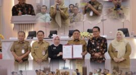 Fakultas Hukum Universitas Jambi bersama Dinas Pendidikan Provinsi Jambi menggelar kegiatan Pengabdian Kepada Masyarakat.(poto: oegopost.id).