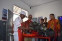 AHM memperluas akses pendidikan vokasi ke Sorong melalui kerja sama kurikulum TBSM Astra Honda di SMKN 1 Kabupaten Sorong, Papua Barat Daya.(poto: jamberita.com).