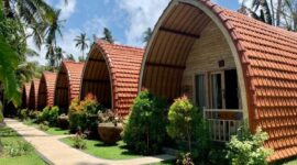 Salah satu hotel yang berdekatan dengan sirkuit Mandalika.(poto: istimewa).