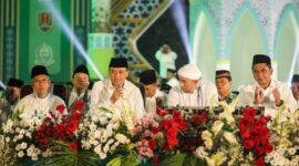 Gubernur Jawa Tengah Ahmad Luthfi saat menghadiri acara Jawa Tengah Bersholawat.(poto: detik.com).