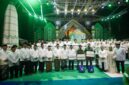 Penyerahan apresiasi berlangsung bertepatan dengan gelaran tasyakuran Jateng Bersholawat pada Rabu (23/9/2026) malam.(poto: detik.com).