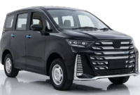 Pabrikan otomotif Pakistan resmi meluncurkan mobil listrik Nora EV Metro dengan tampilan mewah menyerupai Toyota Alphard.(poto: kompas.com).